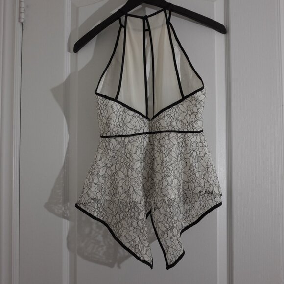 COPY - Do & be delicate Floral lace halter top Size S - Picture 2 of 14